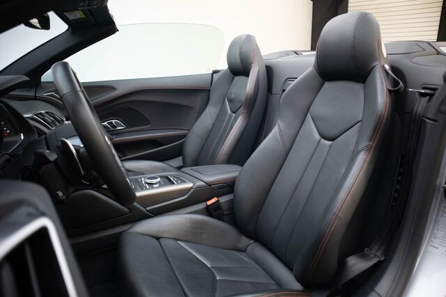 Audi R8 Spyder 5.2 FSI quattro | Carbon | B&O | Sportuitlaat |