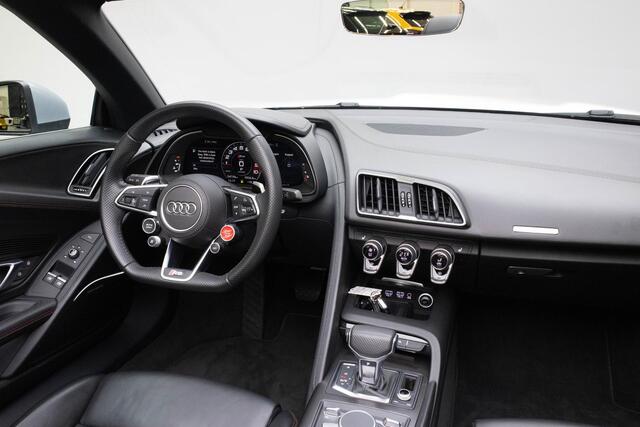 Audi R8 Spyder 5.2 FSI quattro | Carbon | B&O | Sportuitlaat |