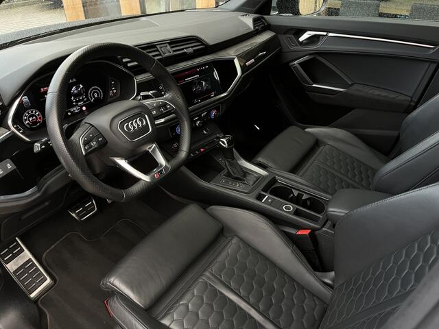 Audi RS Q3 RSQ3 TFSI QUATTRO | PANO | B&O | RS ZETELS | ACC | Sportuitlaat