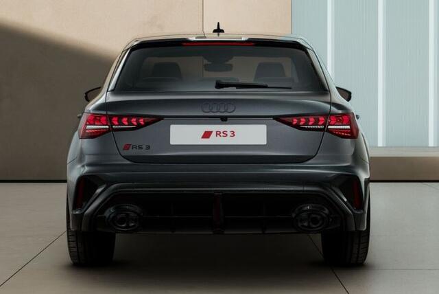 Audi RS3 Sportback 2.5 TFSI RS 3 quattro | Sportuitlaat | Leder Honingraat | Panorama | Adapt. onderstel |