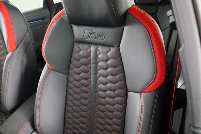 Audi RS3 Sportback 2.5 TFSI RS 3 quattro 400pk Panoramadak | RS-sportuitlaatsysteem | RS carbon glanszwart | topsnelheid 280 km/h | Adaptief onderstel