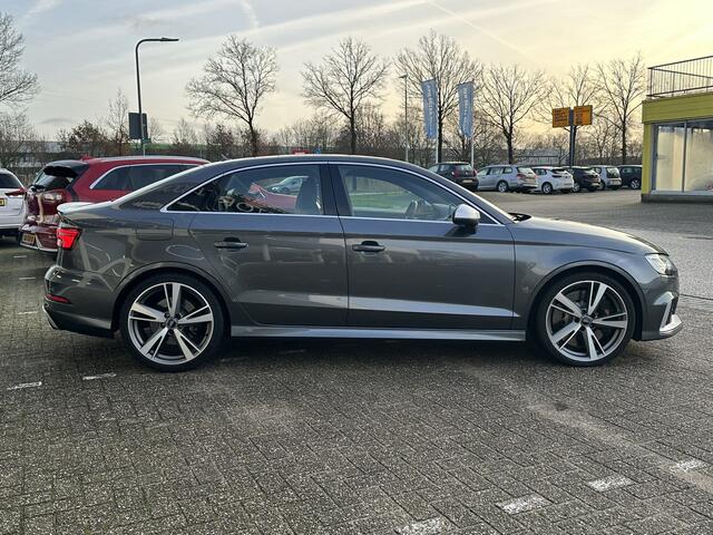 Audi RS3 A3 Limousine 2.5 TFSI quattro | LED | Leder | Pano | Adapt. Cruise | Keyless | Navi | Bluetooth | PDC v+ a incl. camera