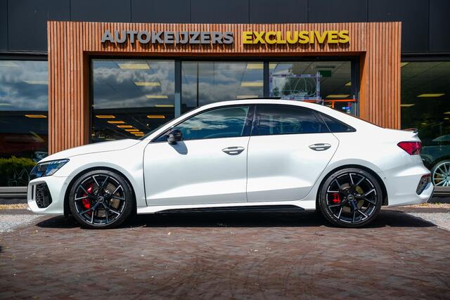 Audi RS3 A3 Limousine 2.5 TFSI quattro Panoramadak B&O HUD ACC Hulk Edition