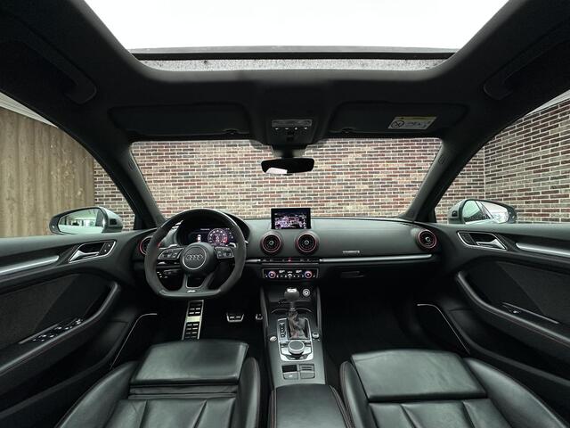 Audi RS3 Sportback 2.5 TFSI quattro | B&O| Dak| Adaptieve cruise| Keyless|
