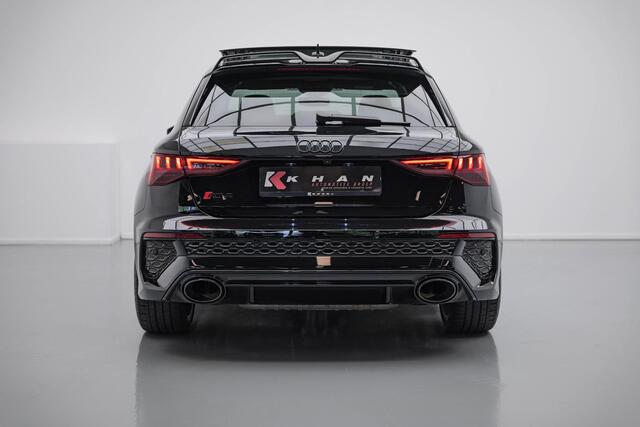 Audi RS3 Sportback 2.5 TFSI quattro |Keramisch|Pano|B&O|Dodehoek|HUD|