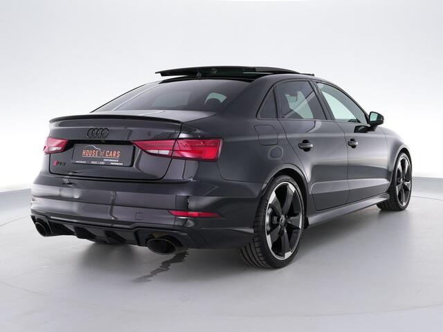 Audi RS3 Limousine 2.5 400pk TFSI quattro |panoramadak|RS-seats|B&O|blind spot|ACC|parkeercamera|stoelverwarming|