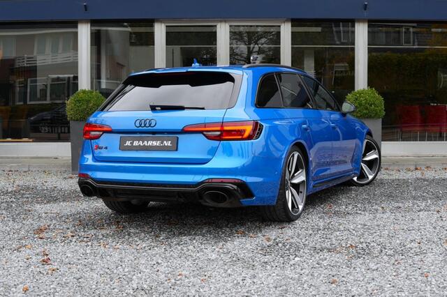 Audi RS4 2.9 TFSI RS4 QUATTRO