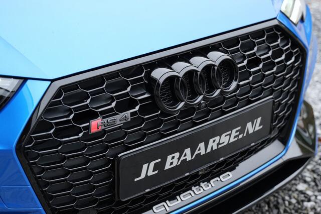 Audi RS4 2.9 TFSI RS4 QUATTRO