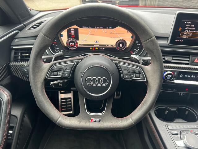 Audi RS4 2.9 TFSI Quattro l Carbon Interieur & Exterieur l Keramisch l RS Stoelen l B&O l Dynamic Pakket