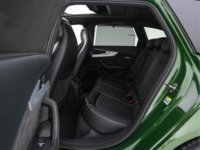 Audi RS4 2.9 TFSI quattro AUDI EXCL. *MILLTEK | ABT | KERAMIK | APPLE-CARPLAY | PPF | B&O | 360-CAMERA | PANO | CARBON-PACK | HUD | SONOMA-GREEN | DEALER-AUTO*