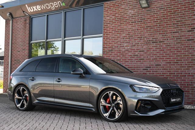 Audi RS4 Avant 2.9 TFSI quattro Pano Optic-black Massage Sfeer Camera