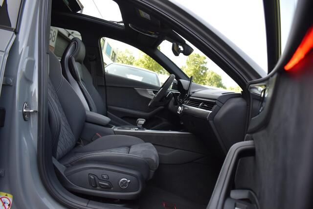 Audi RS4 A4 Avant 2.9 TFSI quattro competition plus Pano 360Camera Nardo