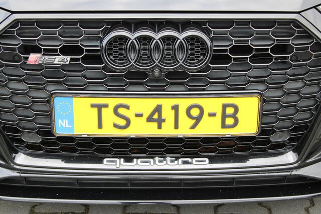Audi RS4 A4 Avant 2.9 TFSI Quattro Keurig onderhouden Panoramadak - Head up - Bang & Olufsen - Panoramadak - Adaptieve cruise control