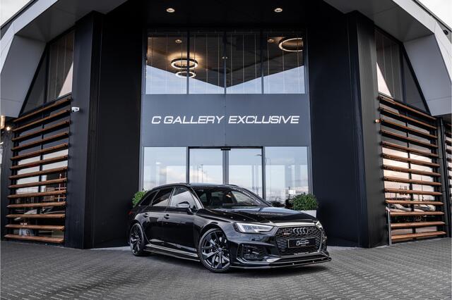 Audi RS4 Avant 2.9 TFSI quattro - Panorama | B&O | Carbon | Alcantara | Massage | Memory