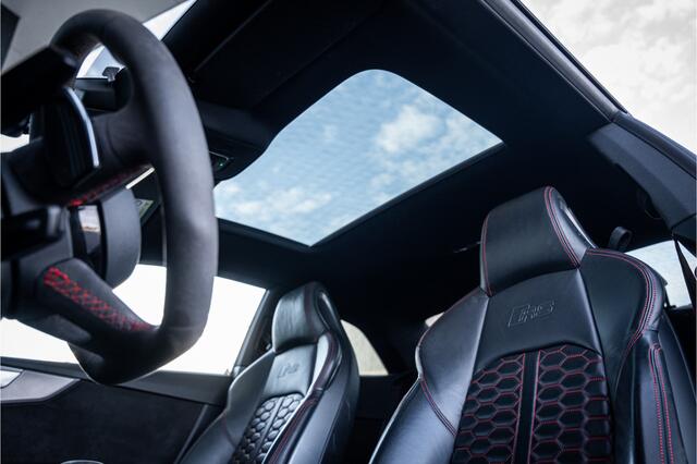 Audi RS5 Coupé 2.9 TFSI quattro - NL auto! l Panorama l Massage l 360cam