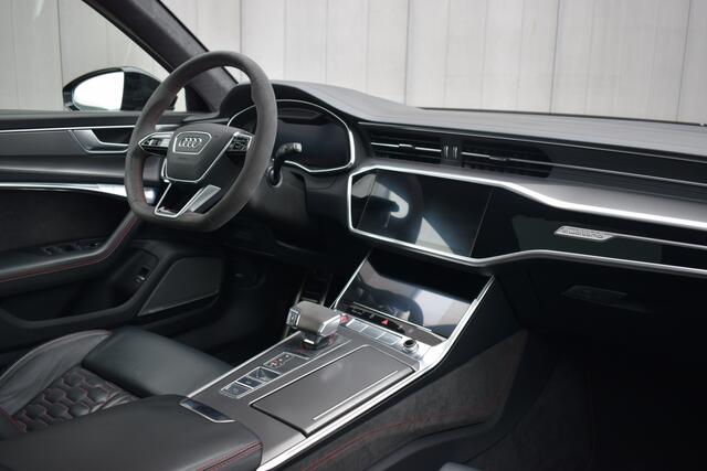 Audi RS6 Avant 600PK Quattro Dynamic Plus | B&O 3D | Carbon | RS Zetels | Keramisch | Softclose | Panoramadak | Dealer Onderhouden!!