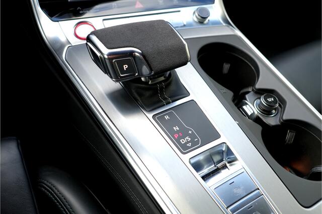 Audi RS6 Avant 4.0 TFSI 441kW/600pk Aut8 Quattro Performance LUCHTVERING + SOFTCLOSE + BANG&OLUFSEN + STANDKACHEL + 360 CAMERA + HEAD-UP DISPLAY + DUBBEL GLAS + ADAPT.CRUISE + LANE ASSIST + MATRIX LED + STOELVERWARMING&-VENTILATIE + HEAD-UP + EL.TREKHAAK + 22" LM-