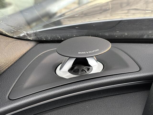 Audi RS6 quattro*CERAMIC*PANO*KUIPST*ACC*B&O*HEAD-UP*