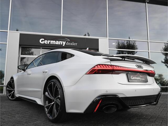 Audi RS7 Sportback 4.0TFSI 600pk Quattro Black optic Matt-Individual | Keramiek | B&O | Pano | 4W-best | Softclose | Carbon | Head-Up