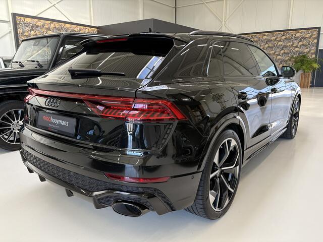 Audi RSQ8 4.0 TFSI quattro | Dynamic+ | Massage | Tour | City | HUD | Trekhaak | Panorama | Softclose | Essentials