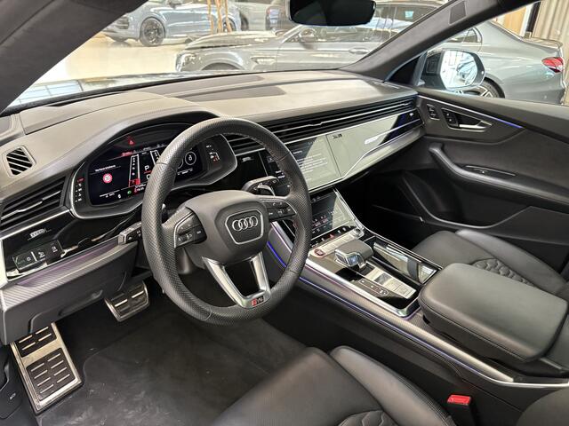 Audi RSQ8 4.0 TFSI quattro | Dynamic+ | Massage | Tour | City | HUD | Trekhaak | Panorama | Softclose | Essentials