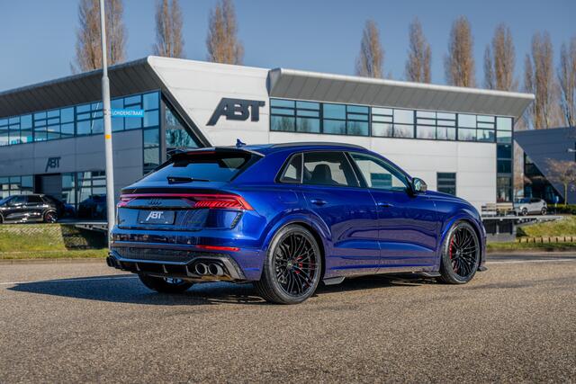 Audi RSQ8 ABT RSQ8-S 700 | ABT HR23 Glossy Black | Dynamic plus | carbon exterieur | Designo Mystic blauw (Audi Exclusive) | Keramische remmen | Panorama dak | alcantara hemel | RS design pakket ro Assistentie pakket plus | Uitgebreid leder pakket | Head-up | Massa