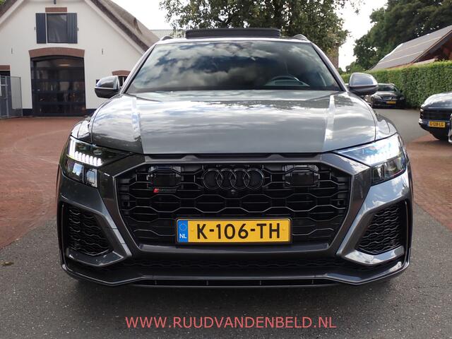 Audi RSQ8 4.0TFSI QUATTRO CARBON/CERAMIC/ACC/MASSAGE/VENTILATIE/B&O/HEADUP