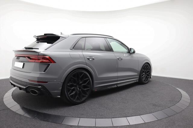 Audi RSQ8 URBAN AUTOMOTIVE CARBON | Akrapovic | 24'' Vossen | 725pk
