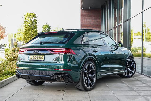 Audi RSQ8 4.0 600pk TFSI quattro |panoramadak|B&O|head up|memory|360 camera|achteras besturing|elek. trekhaak|stoel ventilatie & verwarming|carbon interieur|Apple Carplay|23" lichtmetalen wielen|