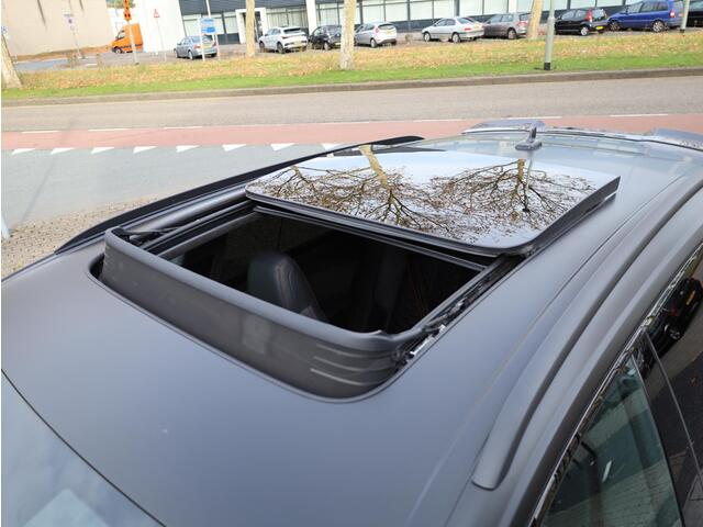 Audi RSQ8 Urban Full Carbon | 740PK | Panodak | 24"Inch Vossen | Head-Up | Soft Close | Klasse 5 |