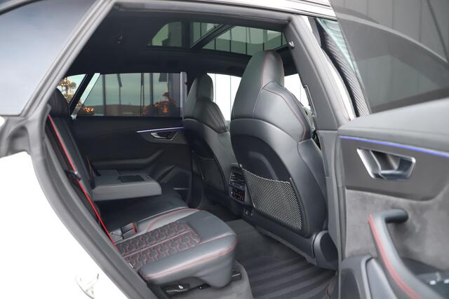 Audi RSQ8 4.0 TFSI quattro RSQ8-R ABT 1 of 125 | 740PK | Achterasbesturing | Luchtvering | Head-up | Carbon | Massage | B&O | Stuurwielverw. | Trekhaak | 2021.