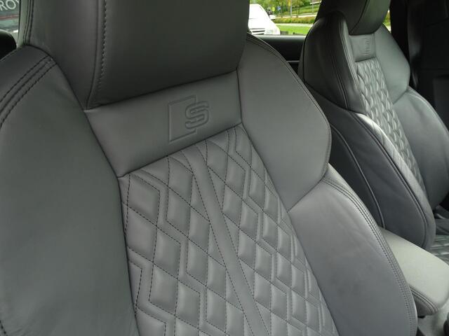 Audi S3 Limousine 310 pk Quattro S-Line Automaat, F1-Flippers, Camera, Leder Sport Interieur, Navigatie, Multimedia, Airco/ECC, Cruisecontrol, Parkeersensoren, LM-velgen
