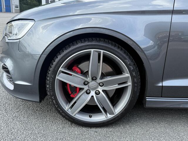 Audi S3 Limousine 2.0 TFSI quattro 300PK AutomaatoLeder