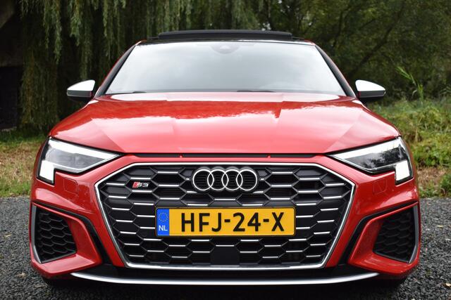 Audi S3 Limousine 2.0 TFSI 310PK S3 QUATTRO HEAD-UP/LEDER/PANORAMADAK