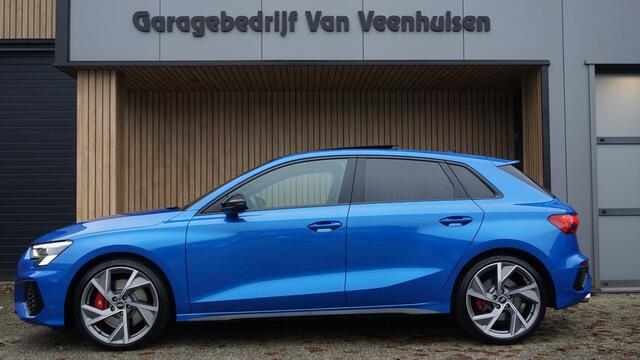 Audi S3 SPORTBACK 2.0 TFSI 310pk Quattro Pano.dak B&O RS-Seat Nappa HUD *Black Optik* 19inch LM Audi Sport *Arablau Pearl * *Unieke S3*