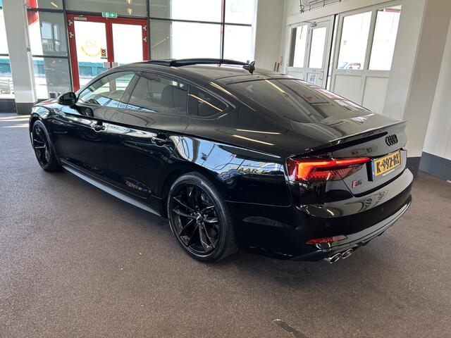 Audi S5 Sportback 3.0 TFSI S5 quattro Pro Line Plus | Panoramadak | Digital dashboard | Bang&Olufsen | Achteruitrijcamera | Apple carplay | Sfeerverlichting | Cruise control | Climate control | Navigatie | Dodehoeksdetectie | Stoelverwarming