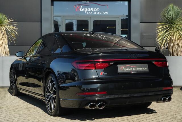 Audi S8 4.0 TFSI Quattro 571pk Panoramadak/B&O/Luchtvering/HUD