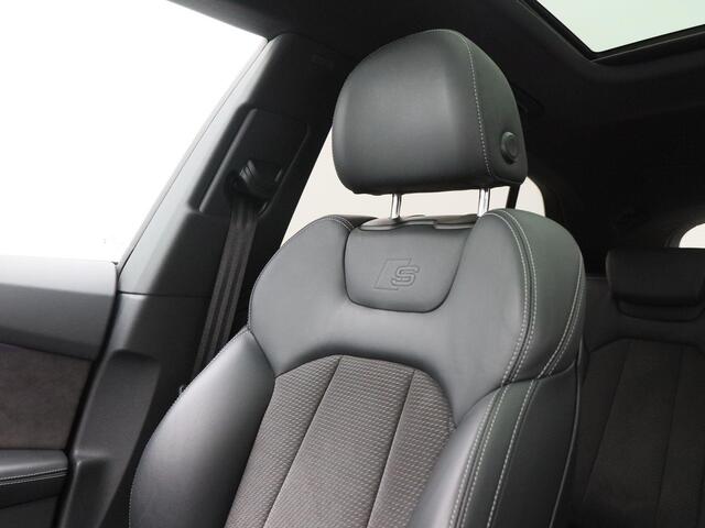 Audi SQ8 4.0 TFSi SQ8 507 Pk Automaat quattro | Matrix LED | B&O | Panorama Dak | Trekhaak | Stoel en Stuur Verwarming | Carbon Interieur | Camera | Elektrische Achterklep | 23 Inch | 79.797 Km