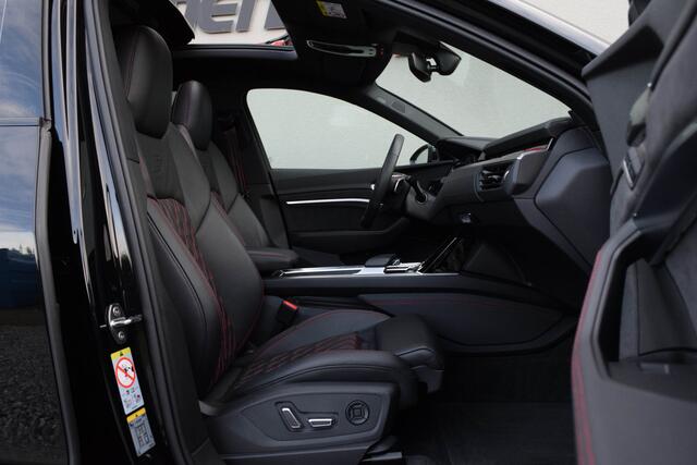 Audi SQ8 Sportback e-tron 370kW / RS design interieur/ Bang & Olufsen/ Panoramadak