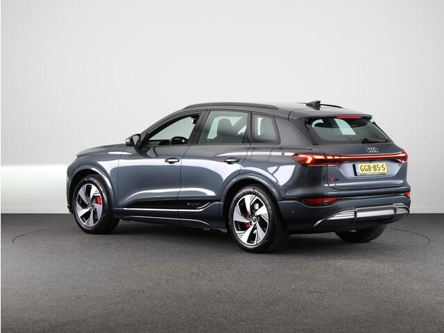 Audi e-tron Q6 First edition 100 kWh 388pk | MMI bijrijdersscherm | 20 inch lichtmetalen velgen | Leder S- line interieur