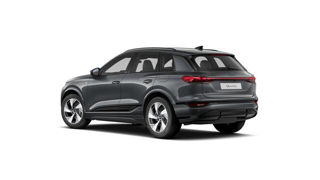 Audi e-tron Q6 performance 306 1AT S Edition Automaat | S line-interieur met sportstoelen en zwarte stoffen-kunstlederen bekleding | Exterieurpakket zwart