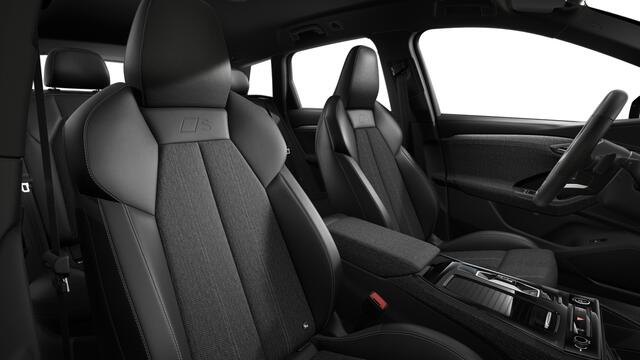Audi e-tron Q6 performance 306 1AT S Edition Automaat | S line-interieur met sportstoelen en zwarte stoffen-kunstlederen bekleding | Exterieurpakket zwart