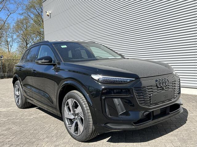 Audi e-tron Q6 S edition (B1) e-tron perf 100Kwh 225 kW / 306 PK | B&O | Luchtvering | Head-Up Display | Memory Seats | Trekhaak | Sfeerverlichting |