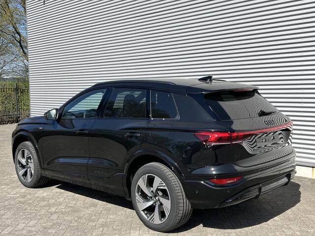 Audi e-tron Q6 S edition (B1) e-tron perf 100Kwh 225 kW / 306 PK | B&O | Luchtvering | Head-Up Display | Memory Seats | Trekhaak | Sfeerverlichting |