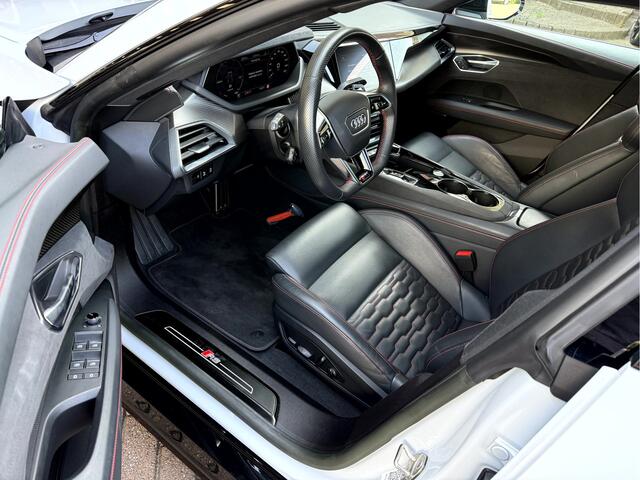 Audi e-tron GT RS 93 kWh 600pk NL. Auto 21''Lmv, B&O, Panoramadak