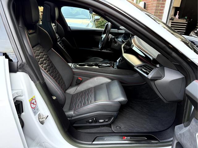 Audi e-tron GT RS 93 kWh 600pk NL. Auto 21''Lmv, B&O, Panoramadak