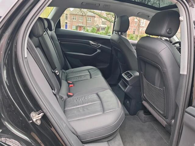 Audi e-tron 50 quattro Launch edition plus PANO LEER Origineel NL