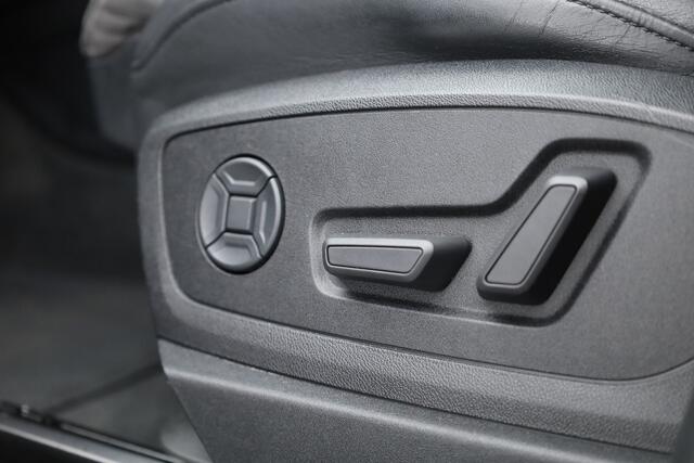 Audi e-tron e-tron 55 quattro advanced 95 kWh | Luchtvering | Adapt. Cruise | Voorstoelen Elek. | Camera