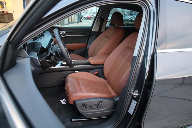 Audi e-tron Sportback 55 quattro Advanced ed. Plus 95 kWh Leder, 1e eig, NL auto, 23 inch RSQ8, NIEUW!! Zomer aanbieding!