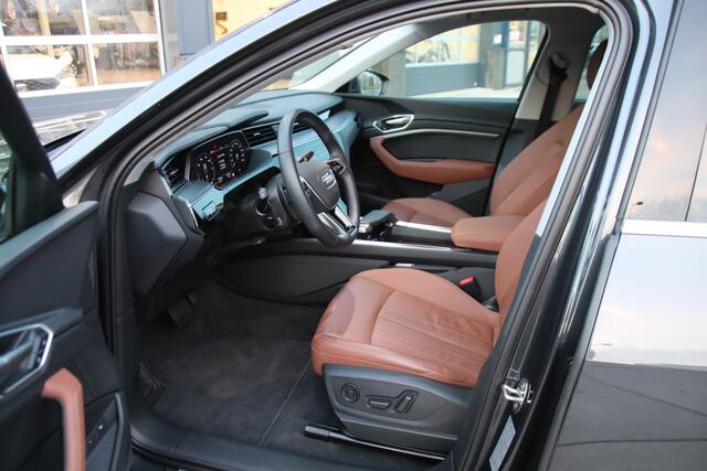 Audi e-tron Sportback 55 quattro Advanced ed. Plus 95 kWh Leder, 1e eig, NL auto, 23 inch RSQ8, NIEUW!! Zomer aanbieding!